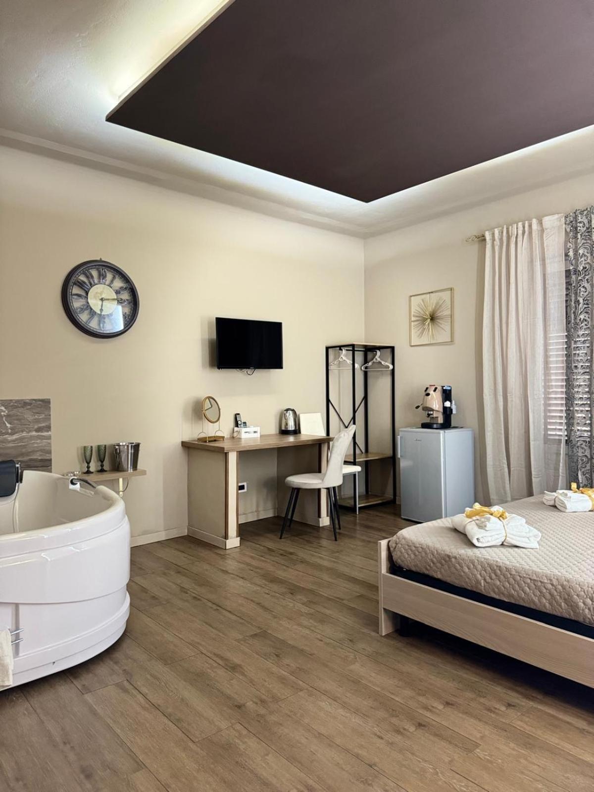 Bibi Rooms And Suite Palermo Exterior foto