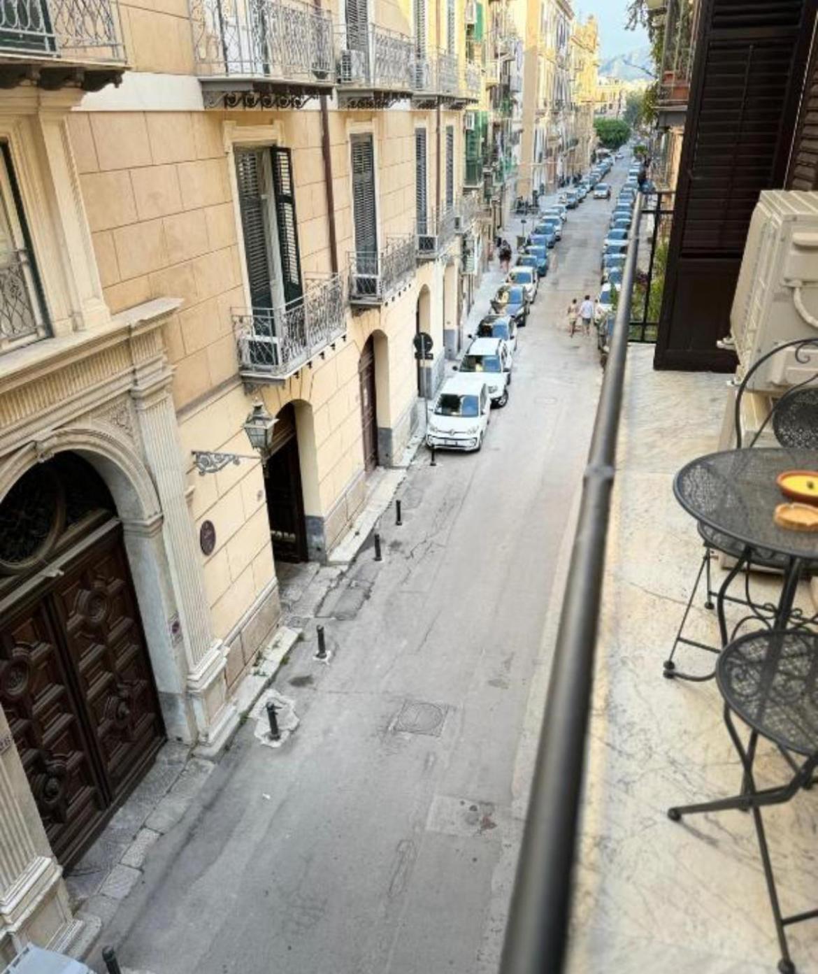 Bibi Rooms And Suite Palermo Exterior foto